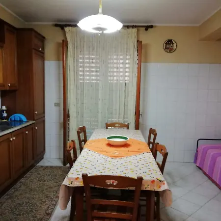 Apartamento Casa Armando Roccalumera